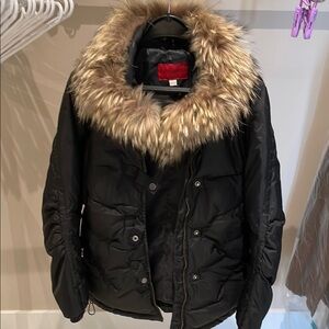 Black Puffer Jacket with Faux Fur Trim